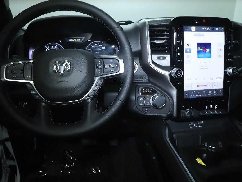 2026 RAM 1500 Big Horn Crew Cab 4x4 5'7' Box