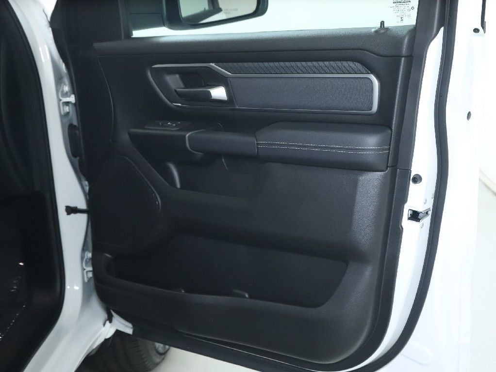 2026 RAM 1500 Big Horn Crew Cab 4x4 5'7' Box