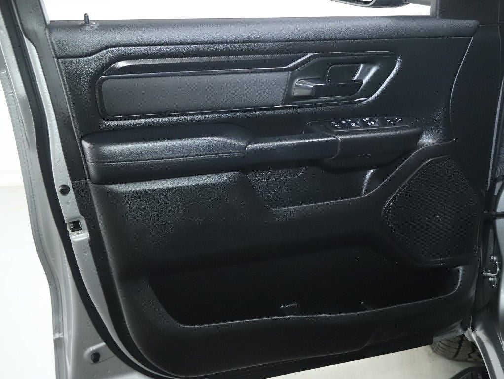 2024 RAM 1500 Big Horn Crew Cab 4x4 5'7' Box