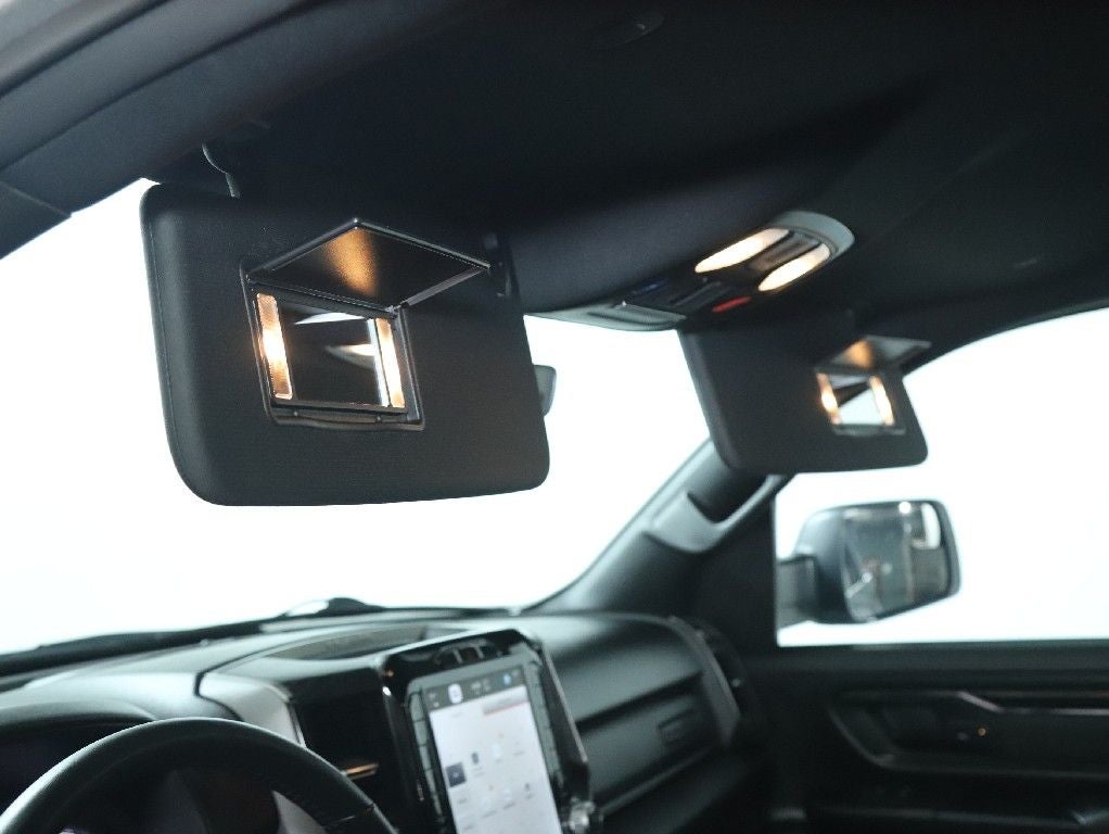 2024 RAM 1500 Big Horn Crew Cab 4x4 5'7' Box