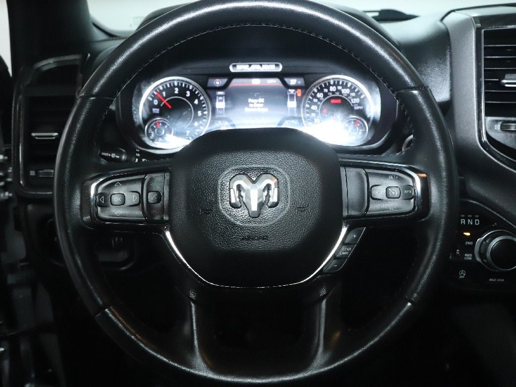 2024 RAM 1500 Big Horn Crew Cab 4x4 5'7' Box