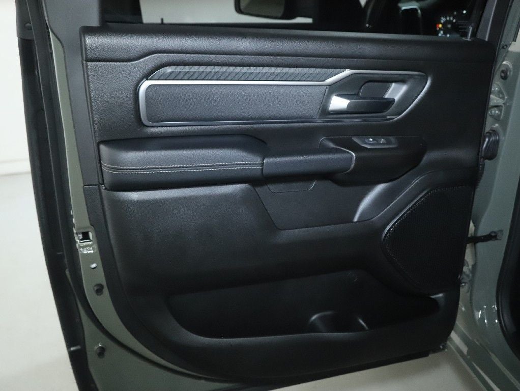 2026 RAM 1500 Big Horn Crew Cab 4x4 5'7' Box