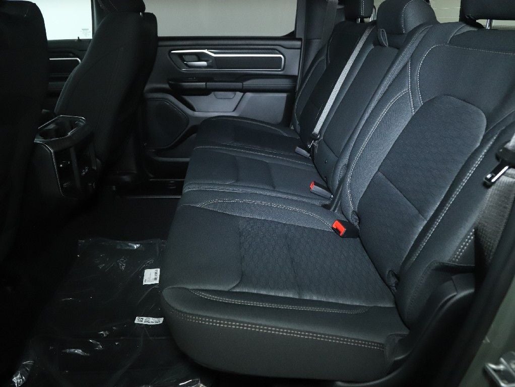 2026 RAM 1500 Big Horn Crew Cab 4x4 5'7' Box