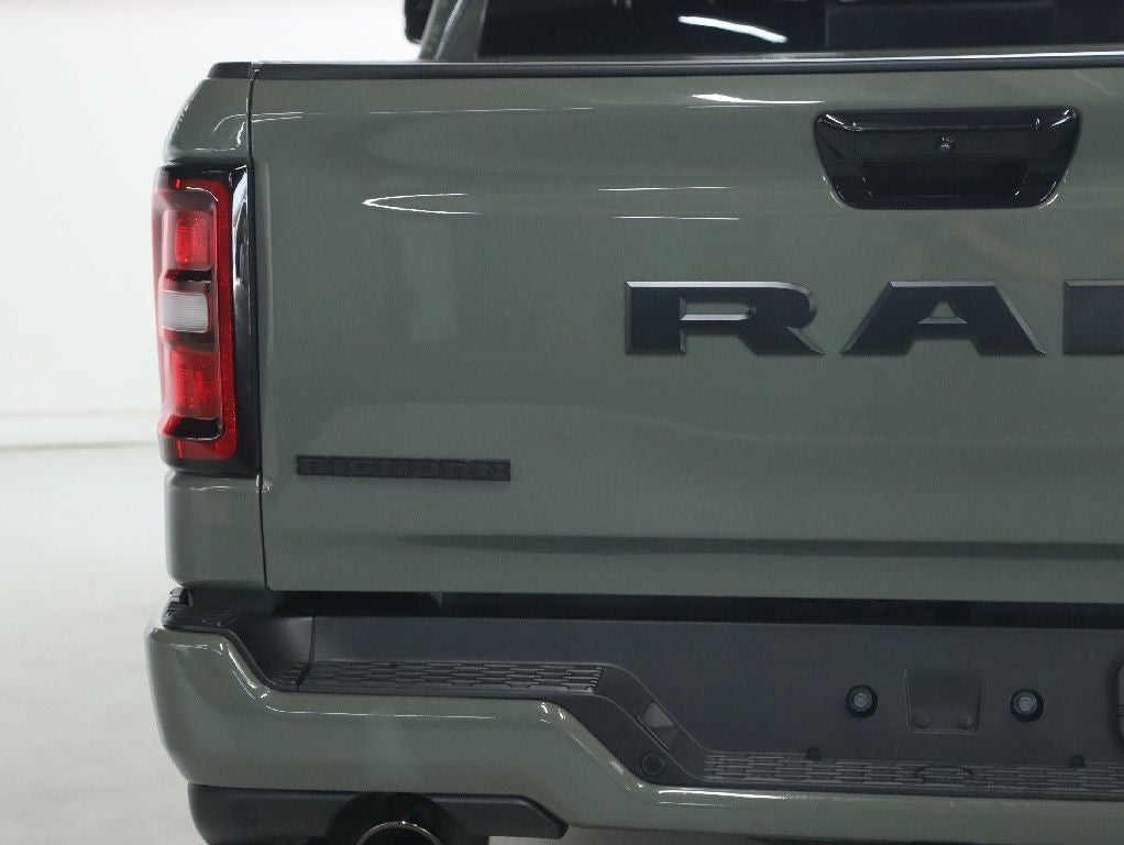 2026 RAM 1500 Big Horn Crew Cab 4x4 5'7' Box