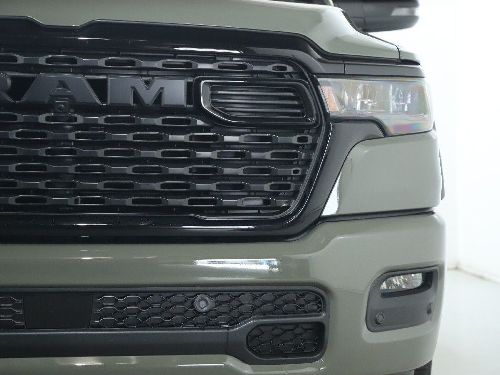 2026 RAM 1500 Big Horn Crew Cab 4x4 5'7' Box