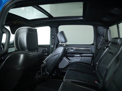 2025 RAM 1500 Laramie Crew Cab 4x4 5'7' Box