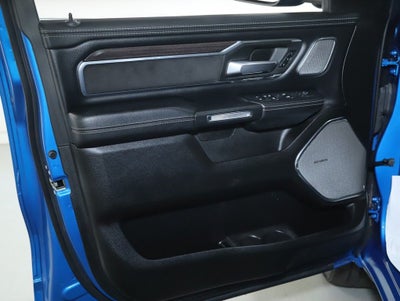 2025 RAM 1500 Laramie Crew Cab 4x4 5'7' Box