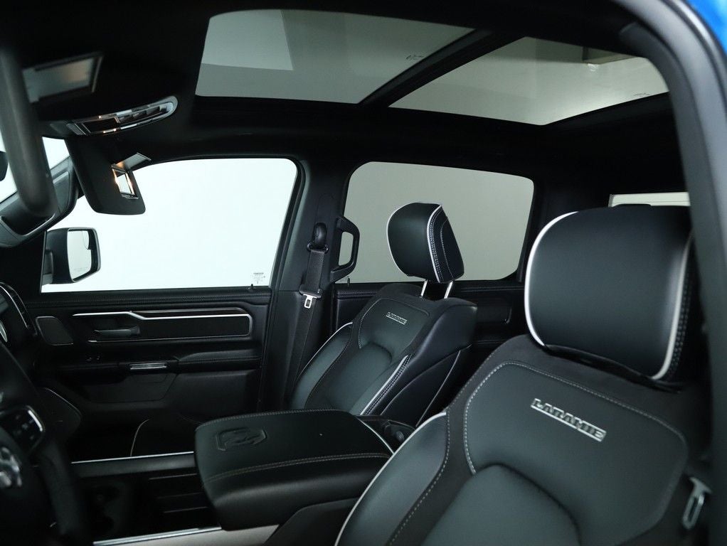 2025 RAM 1500 Laramie Crew Cab 4x4 5'7' Box