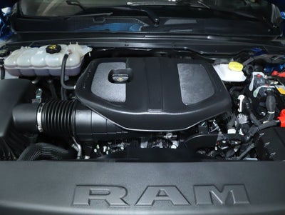2025 RAM 1500 Laramie Crew Cab 4x4 5'7' Box