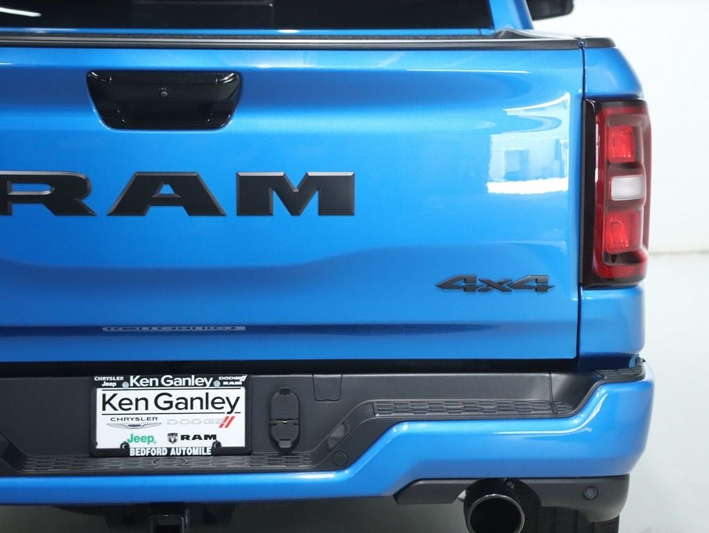 2025 RAM 1500 Laramie Crew Cab 4x4 5'7' Box