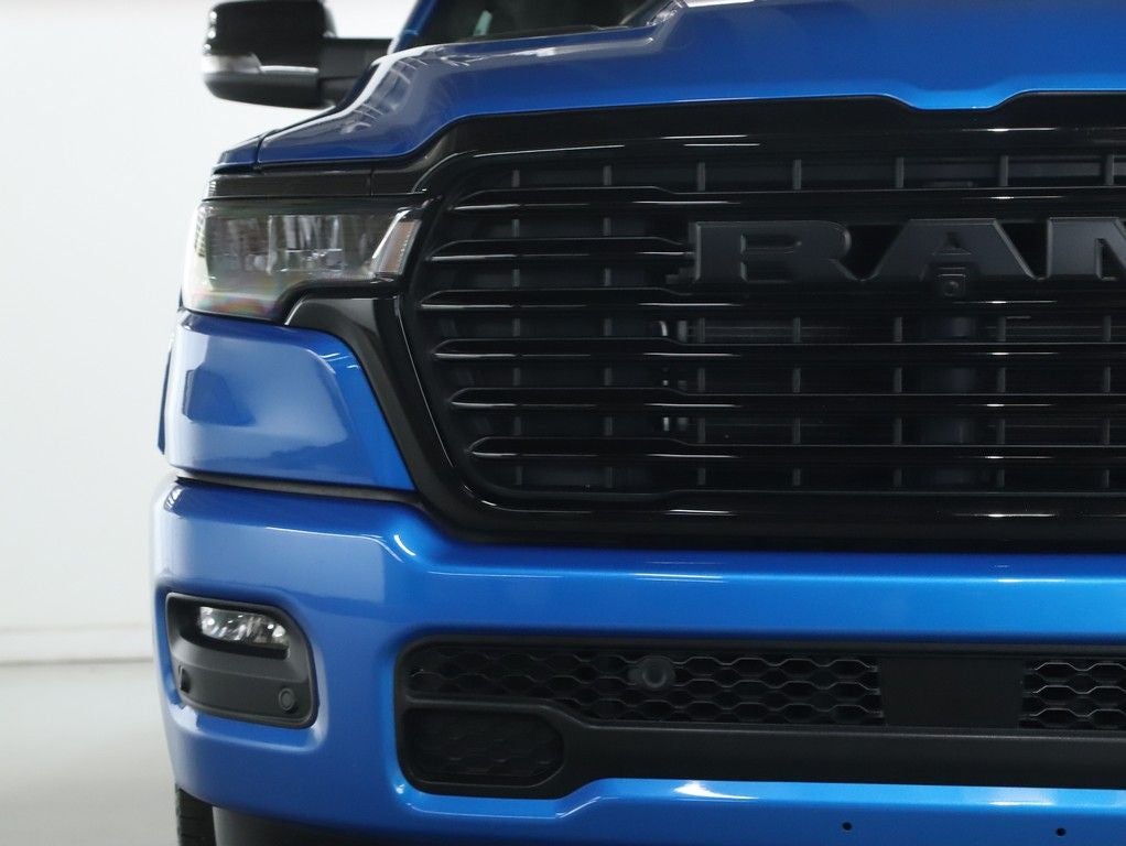 2025 RAM 1500 Laramie Crew Cab 4x4 5'7' Box
