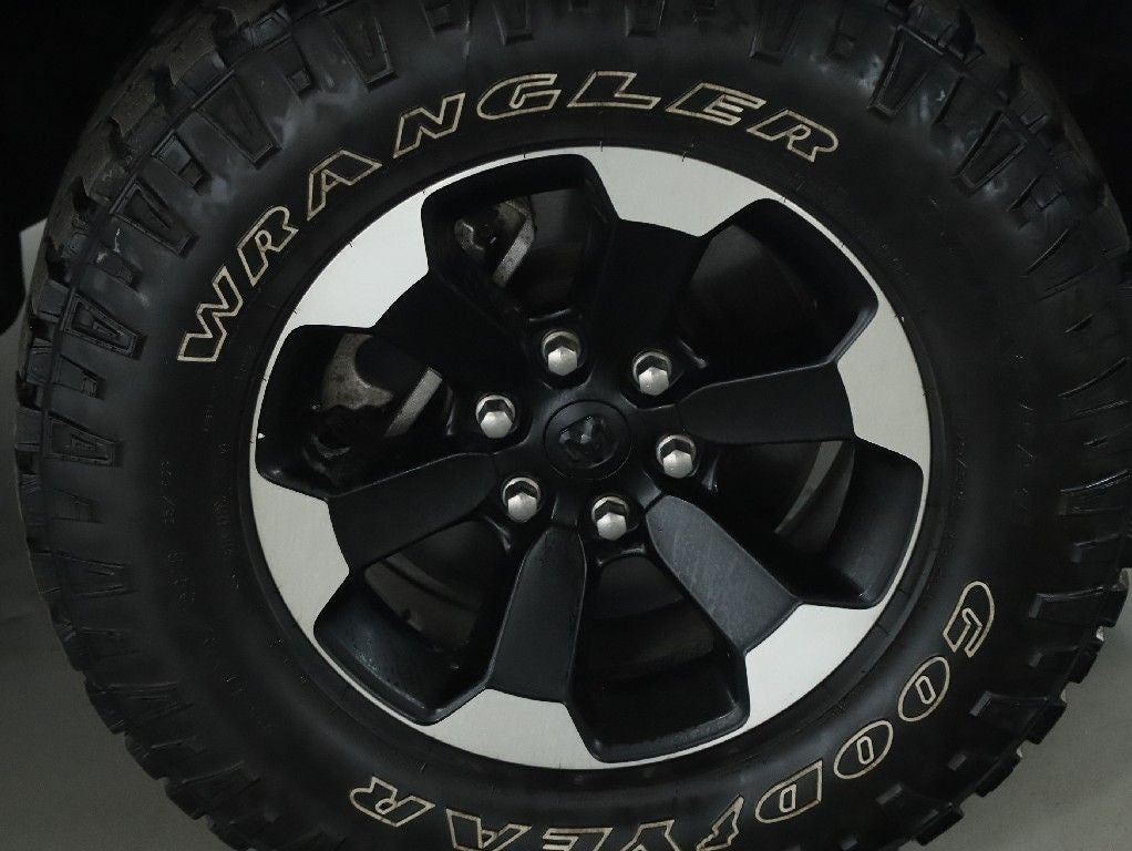 2022 RAM 1500 Rebel Crew Cab 4x4 5'7' Box