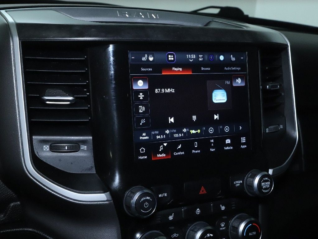 2023 RAM 1500 Big Horn Crew Cab 4x4 6'4' Box