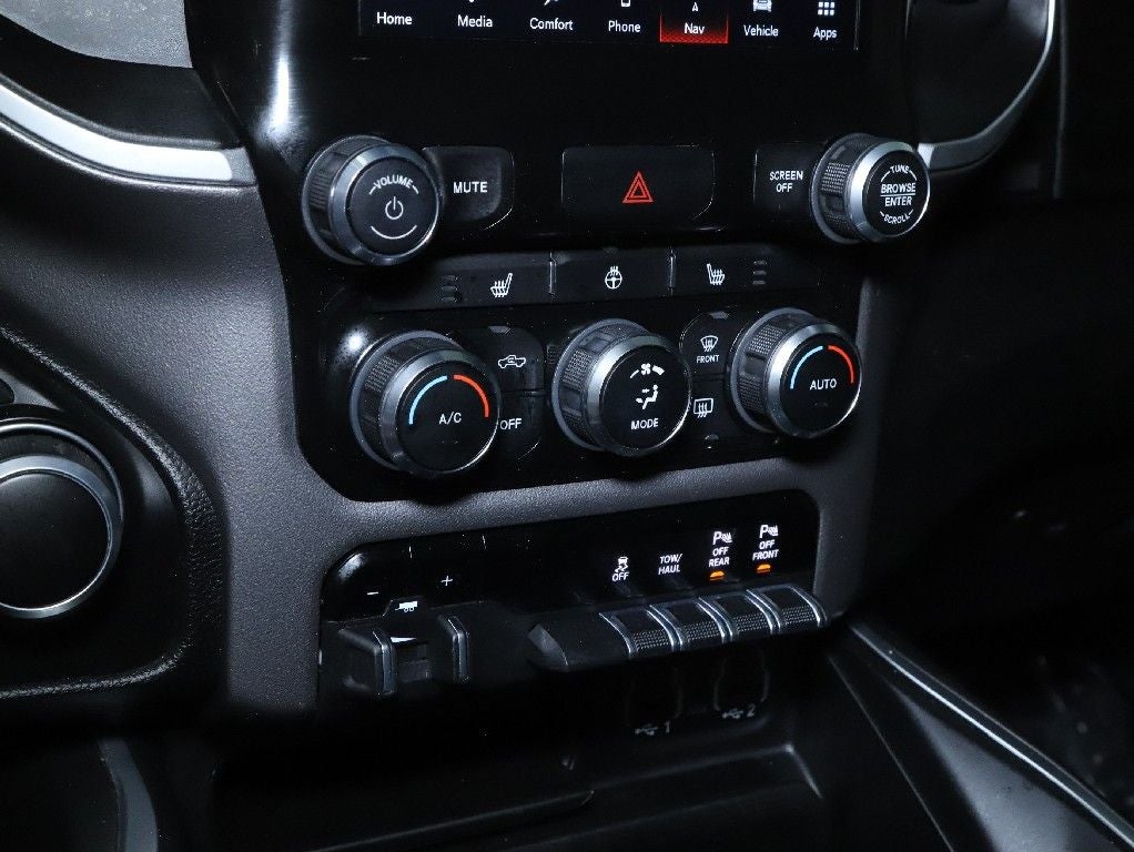 2023 RAM 1500 Big Horn Crew Cab 4x4 6'4' Box
