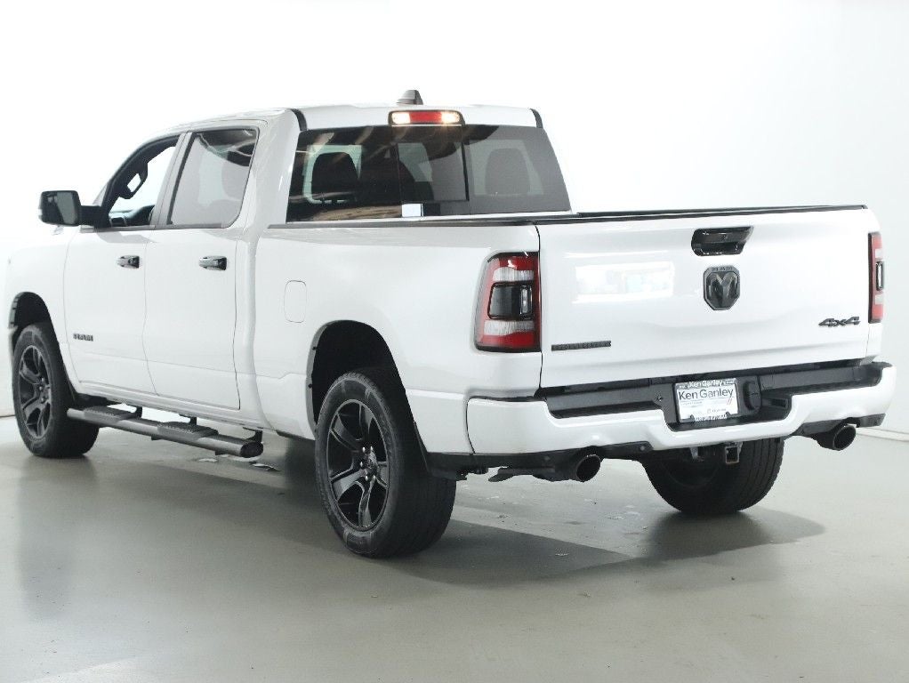 2023 RAM 1500 Big Horn Crew Cab 4x4 6'4' Box