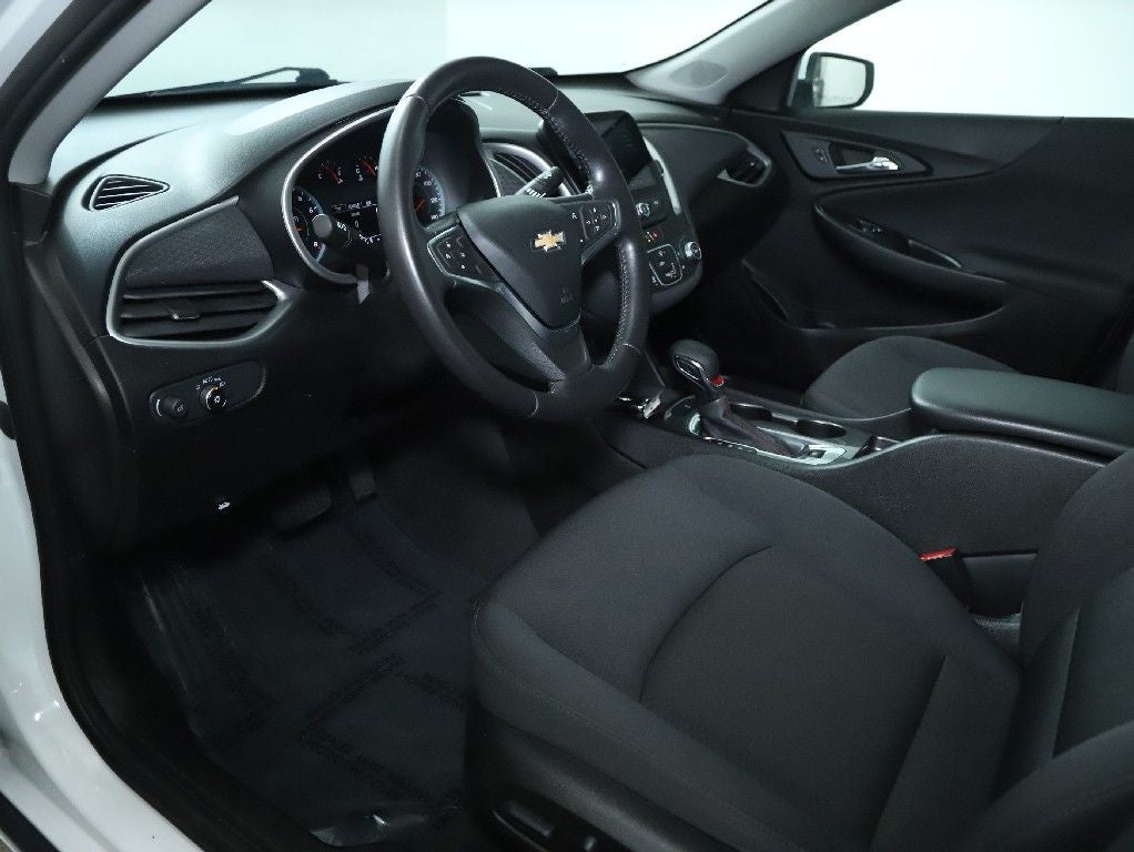 2022 Chevrolet Malibu FWD RS