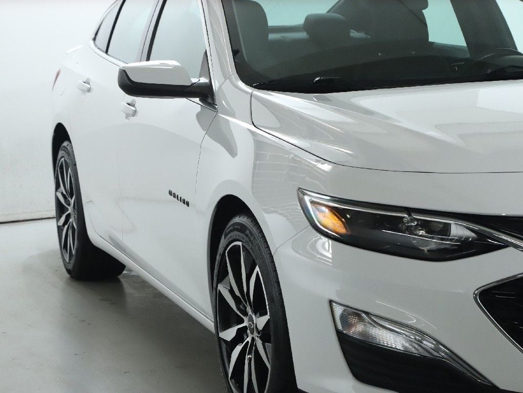 2022 Chevrolet Malibu FWD RS