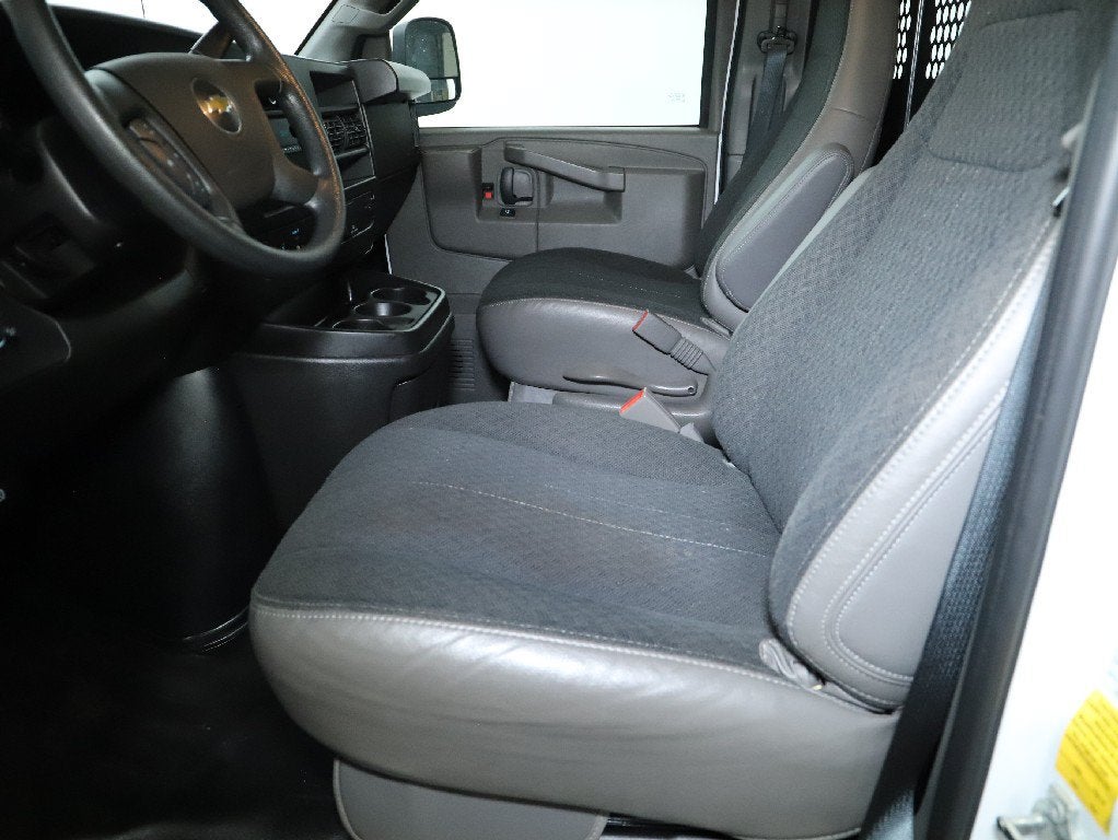 2025 Chevrolet Express Cargo RWD 2500 Regular Wheelbase WT