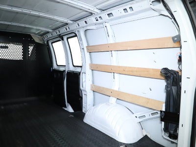 2025 Chevrolet Express Cargo RWD 2500 Regular Wheelbase WT