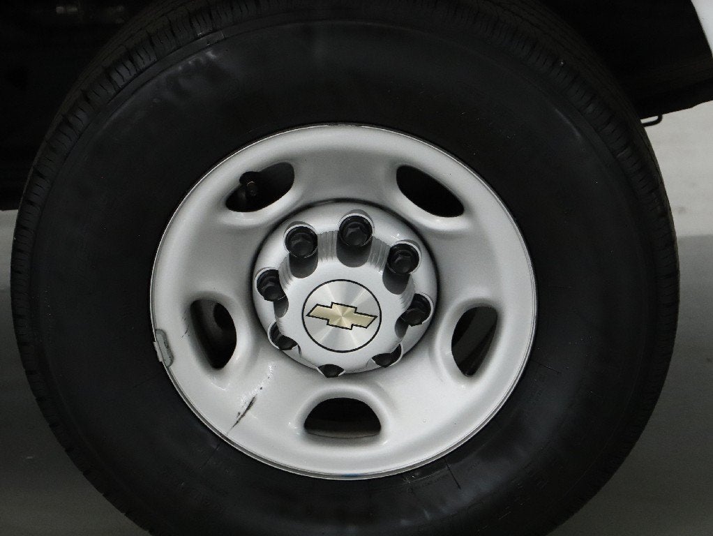 2025 Chevrolet Express Cargo RWD 2500 Regular Wheelbase WT