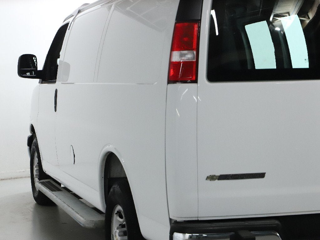 2025 Chevrolet Express Cargo RWD 2500 Regular Wheelbase WT
