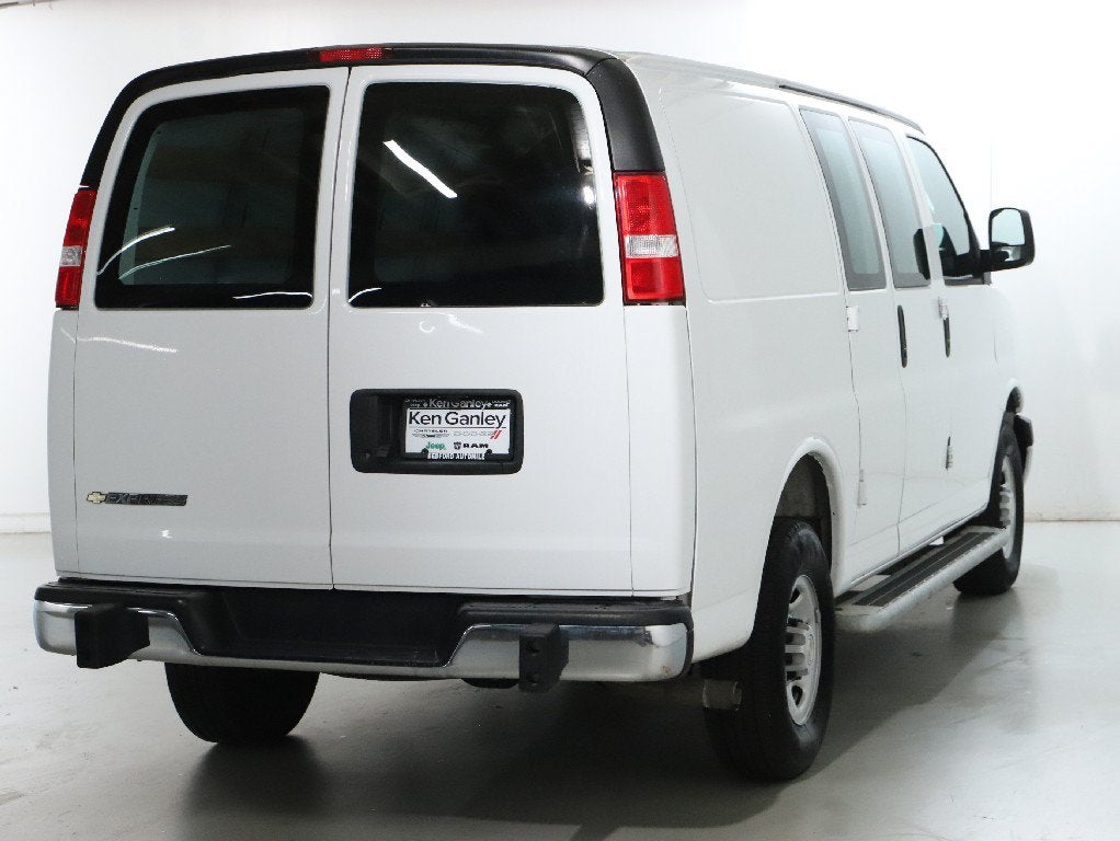 2025 Chevrolet Express Cargo RWD 2500 Regular Wheelbase WT