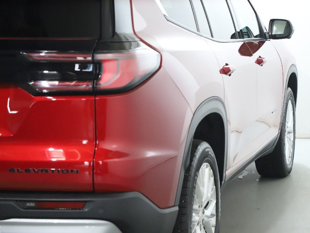 2024 GMC Acadia FWD Elevation