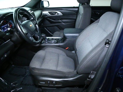 2023 Chevrolet Traverse AWD LT Cloth