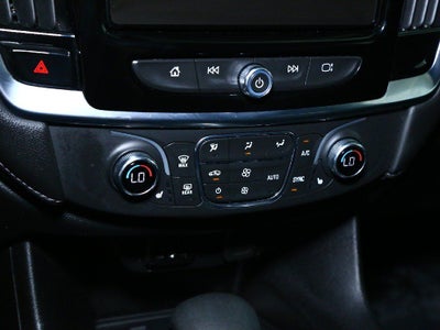 2023 Chevrolet Traverse AWD LT Cloth