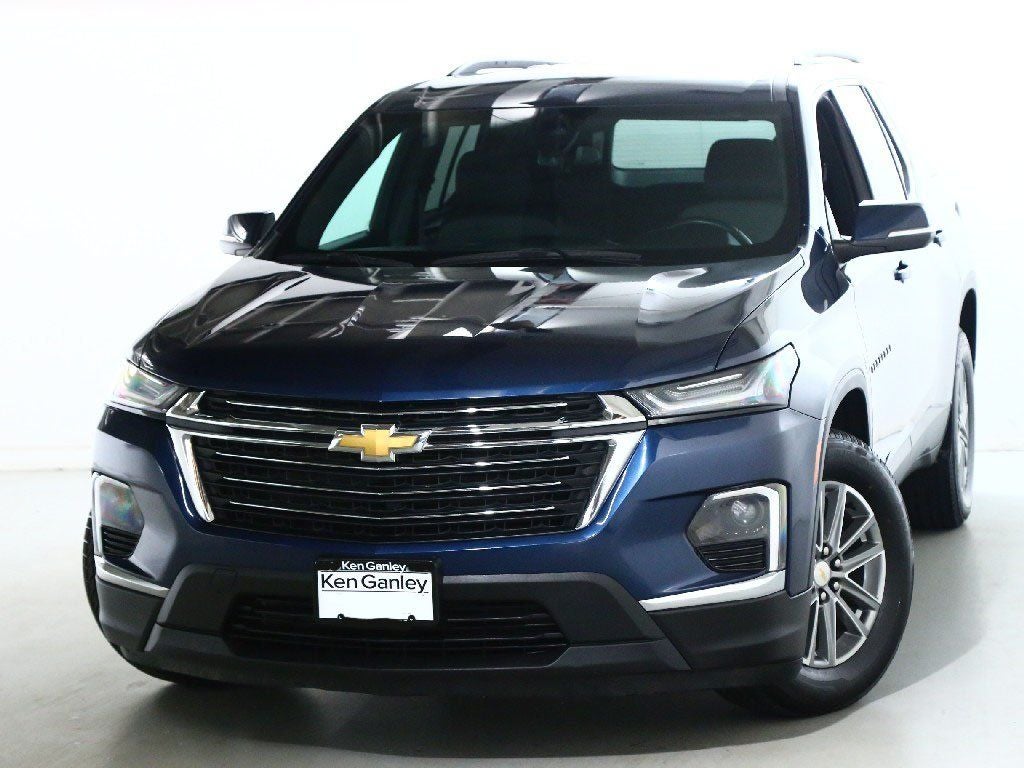2023 Chevrolet Traverse AWD LT Cloth