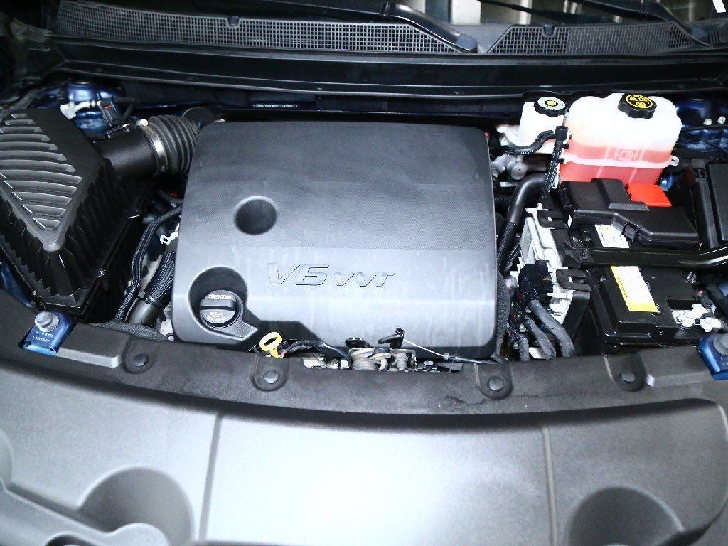 2023 Chevrolet Traverse AWD LT Cloth