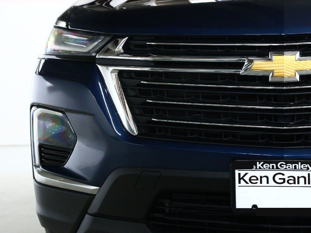 2023 Chevrolet Traverse AWD LT Cloth