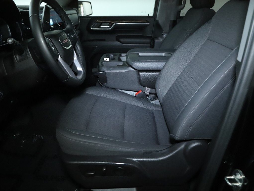 2023 GMC Sierra 1500 4WD Crew Cab Short Box Elevation with 3SB