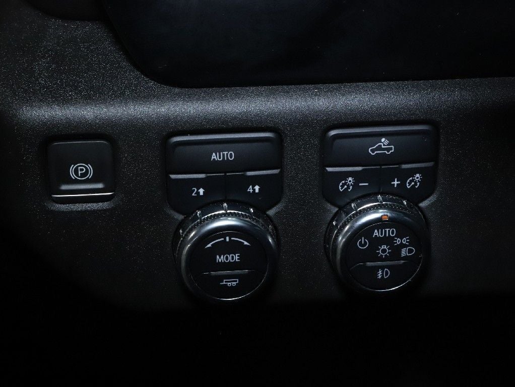2023 GMC Sierra 1500 4WD Crew Cab Short Box Elevation with 3SB
