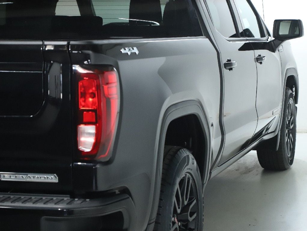 2023 GMC Sierra 1500 4WD Crew Cab Short Box Elevation with 3SB