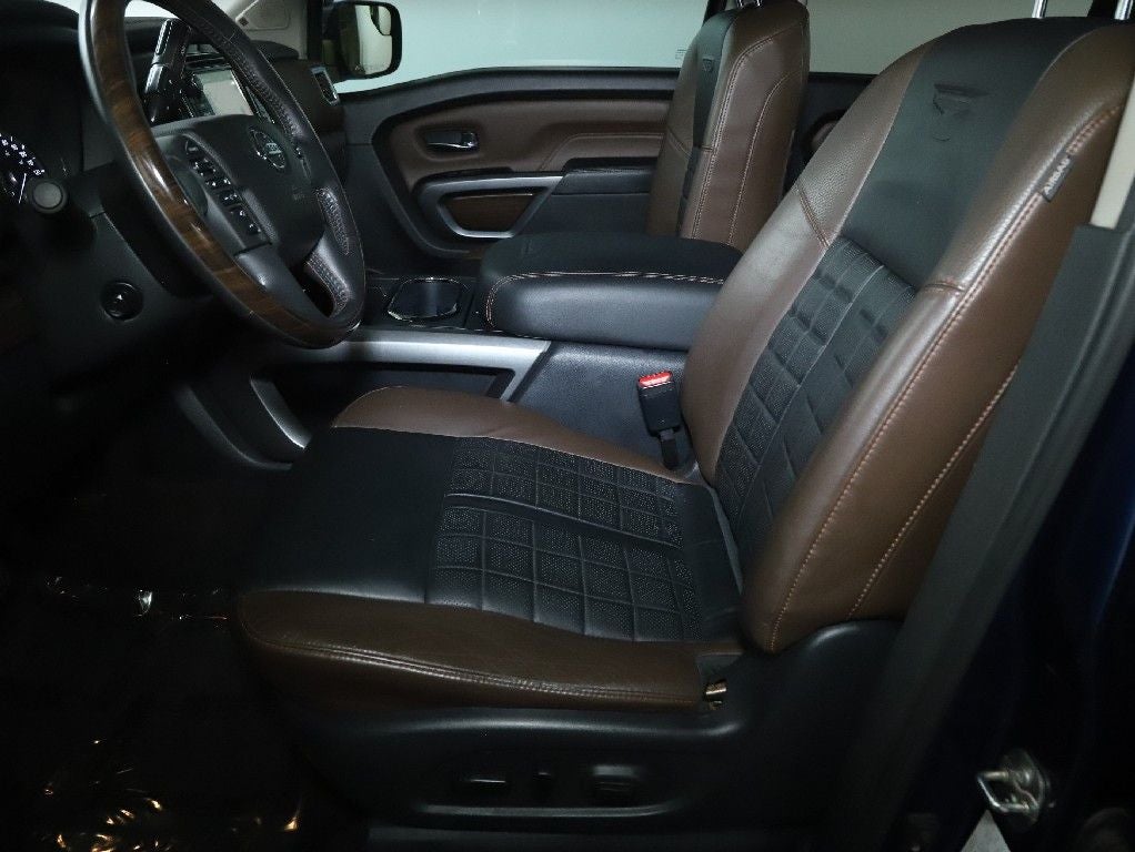 2017 Nissan TITAN Platinum Reserve