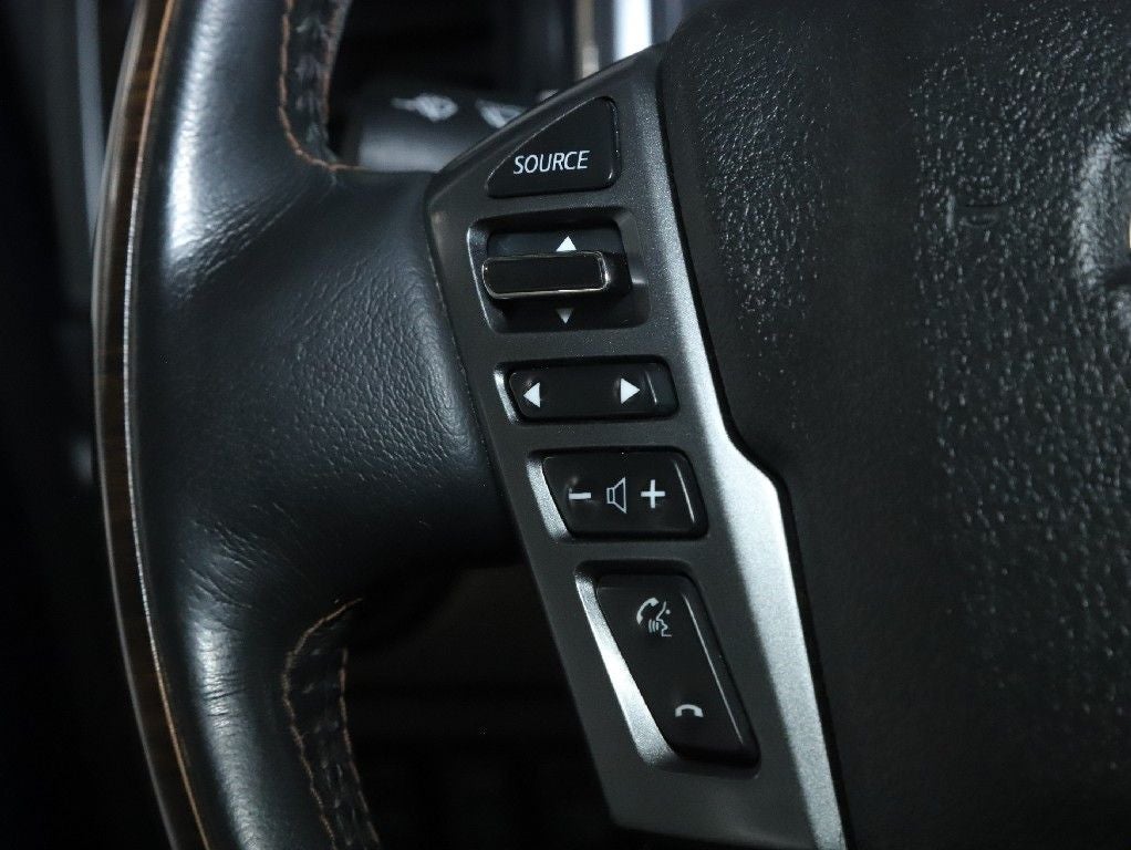 2017 Nissan TITAN Platinum Reserve