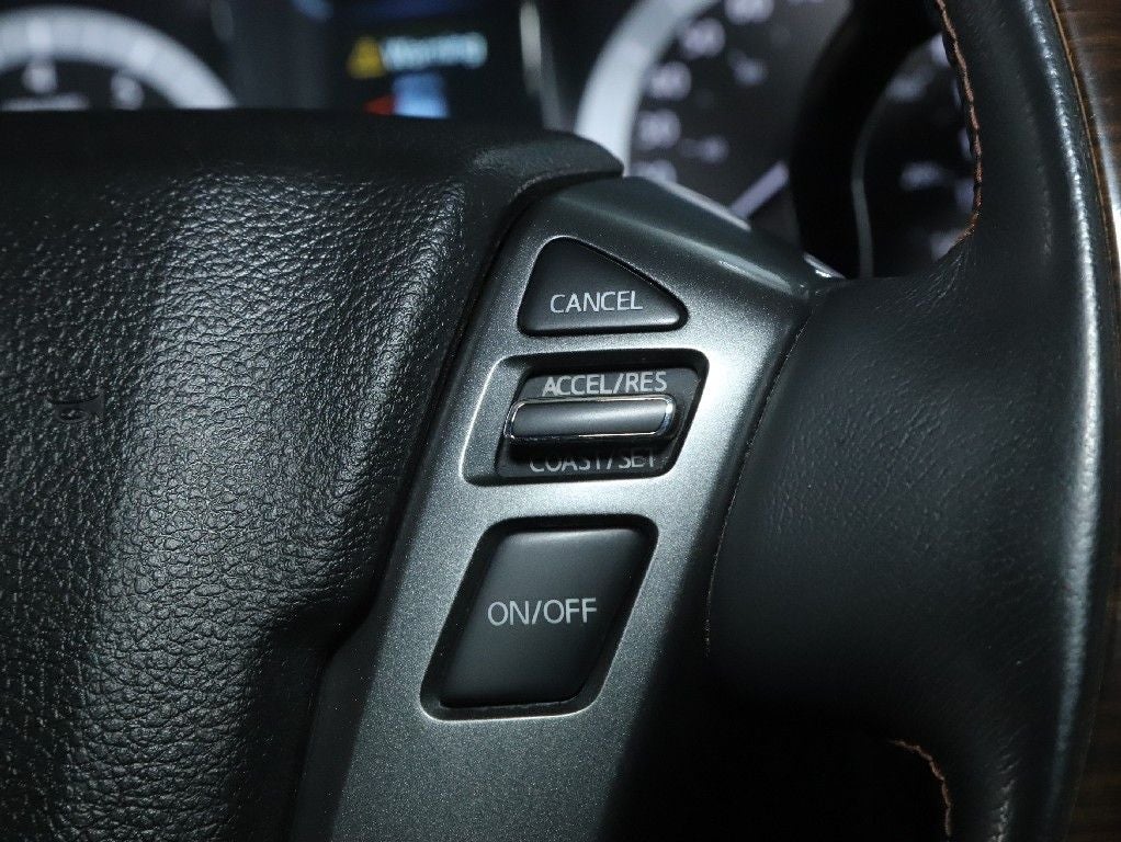 2017 Nissan TITAN Platinum Reserve