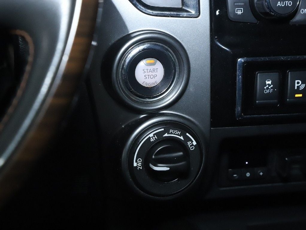 2017 Nissan TITAN Platinum Reserve