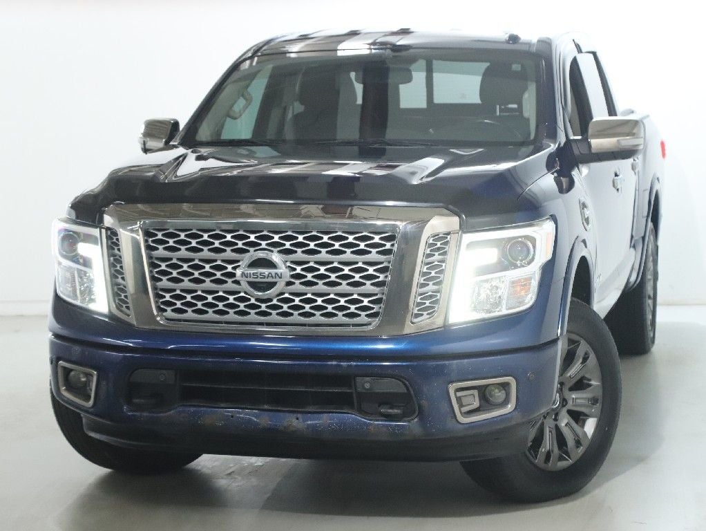 2017 Nissan TITAN Platinum Reserve