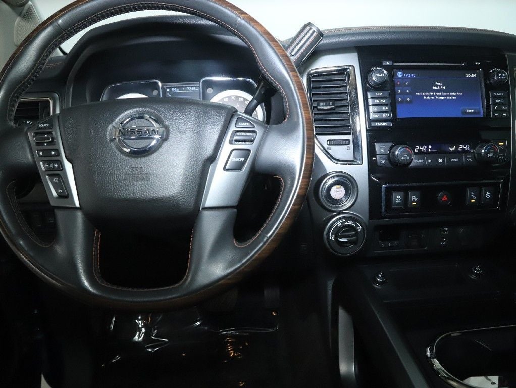 2017 Nissan TITAN Platinum Reserve