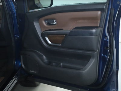2017 Nissan TITAN Platinum Reserve