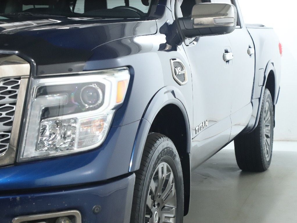 2017 Nissan TITAN Platinum Reserve