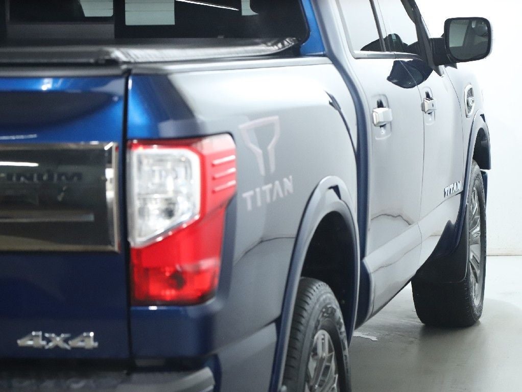 2017 Nissan TITAN Platinum Reserve