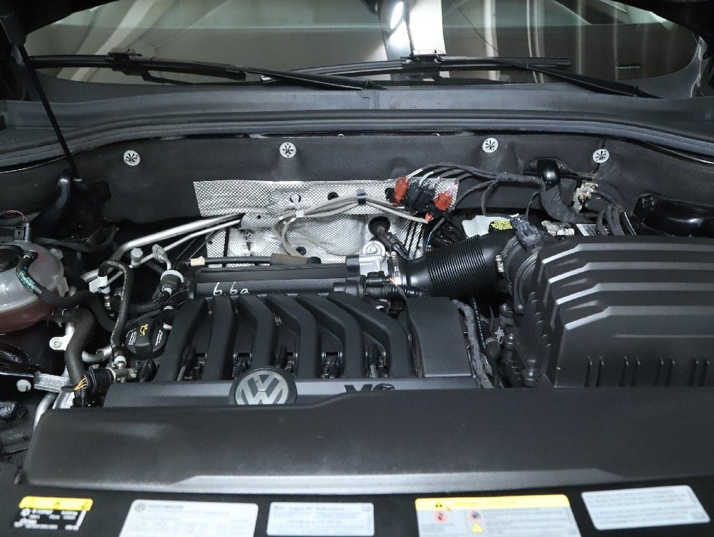 2022 Volkswagen Atlas 3.6L V6 SEL Premium R-Line