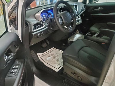 2027 Chrysler Pacifica PACIFICA SELECT