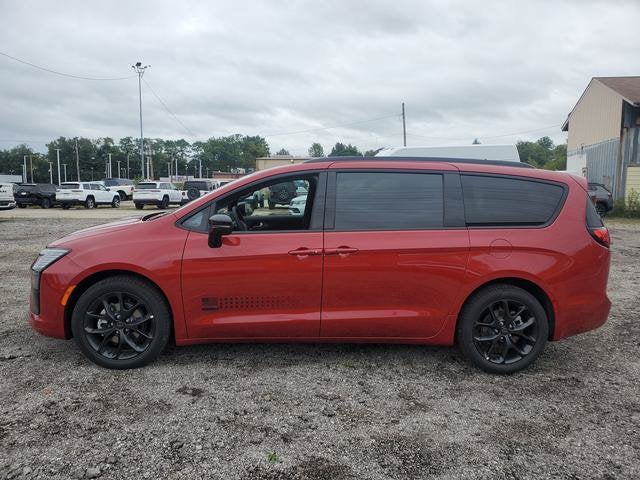 2027 Chrysler Pacifica PACIFICA SELECT