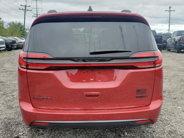 2027 Chrysler Pacifica PACIFICA SELECT