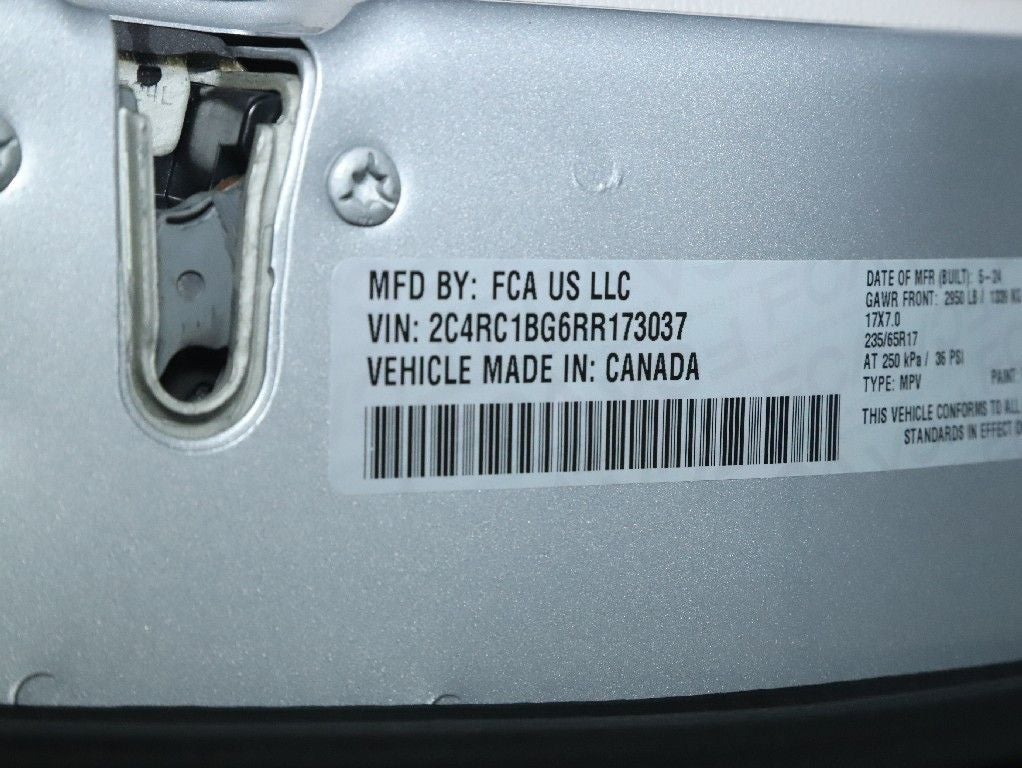2024 Chrysler Pacifica Touring L