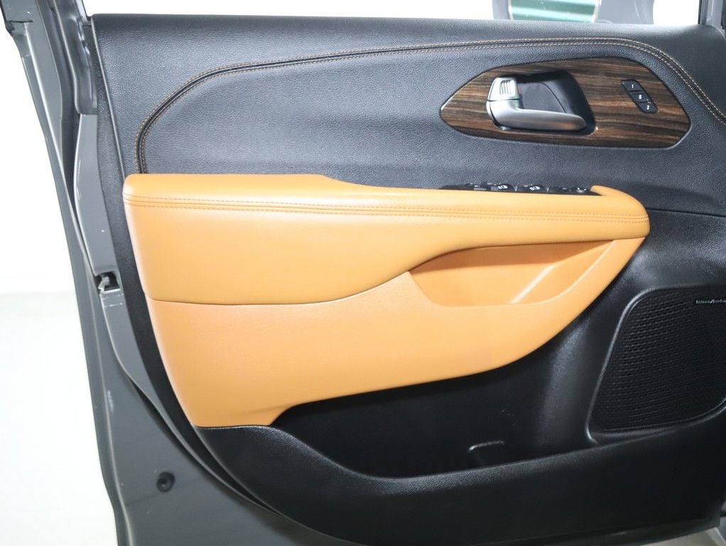 2022 Chrysler Pacifica Pinnacle